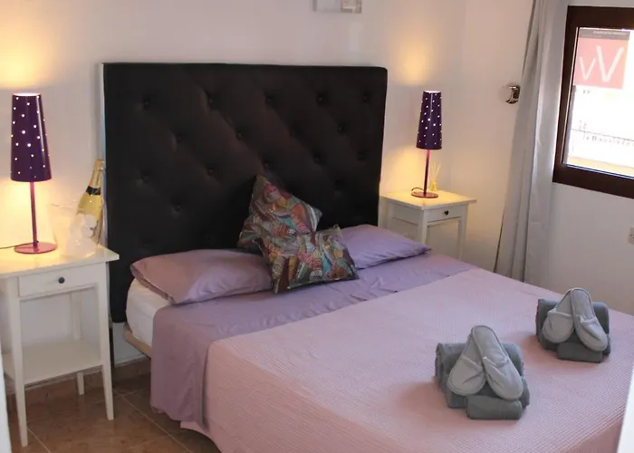 Tropical Canary - * Playa del Inglés